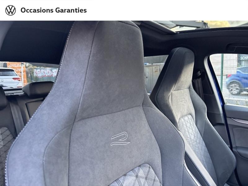 Voitures occasions VOLKSWAGEN GOLF R-Line Mougins
