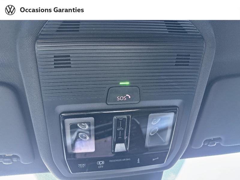 Voitures occasions VOLKSWAGEN GOLF R-Line Mougins