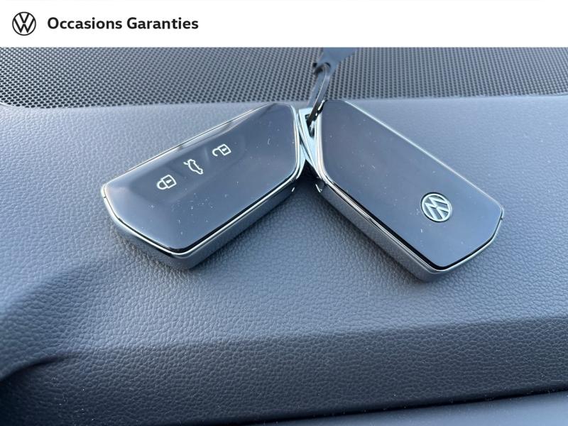 Voitures occasions VOLKSWAGEN GOLF R-Line Mougins