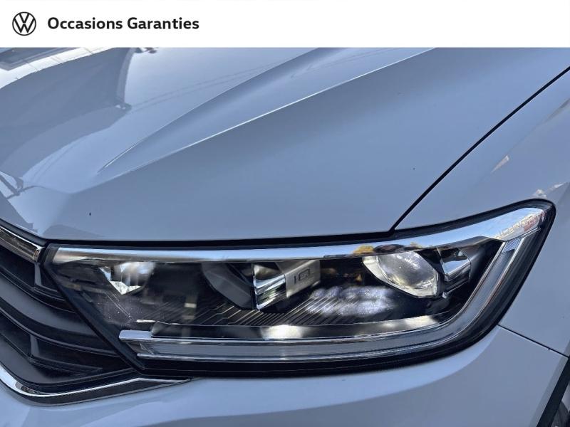 Voitures occasions VOLKSWAGEN T-ROC Life Mougins