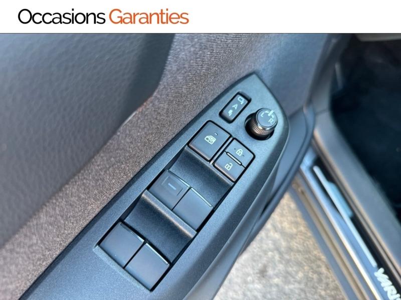 Voitures occasions TOYOTA Yaris Cross Design Mougins