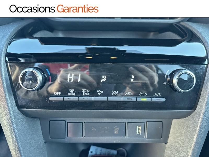 Voitures occasions TOYOTA Yaris Cross Design Mougins