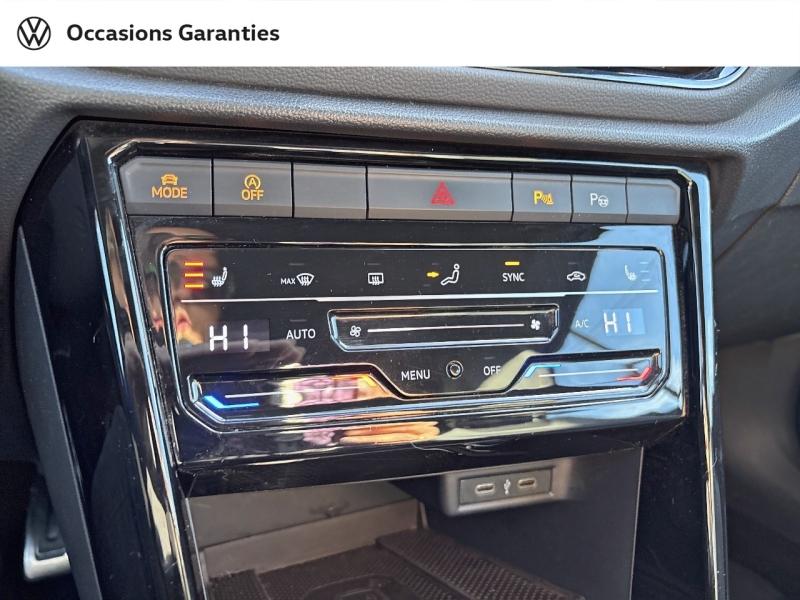 Voitures occasions VOLKSWAGEN T-Roc Cabriolet R-Line Mougins