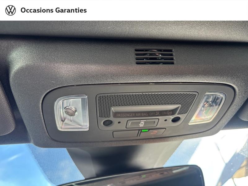 Voitures occasions VOLKSWAGEN T-Roc Cabriolet R-Line Mougins