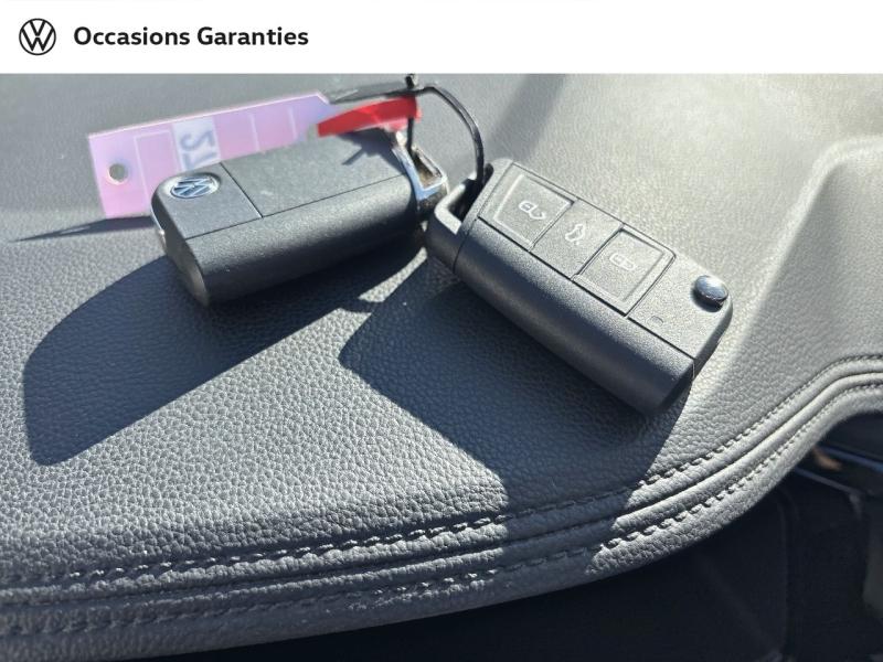 Voitures occasions VOLKSWAGEN T-Roc Cabriolet R-Line Mougins