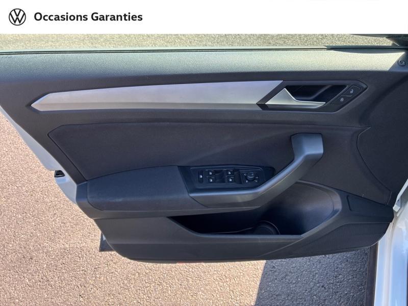 Voitures occasions VOLKSWAGEN T-ROC Life Mougins