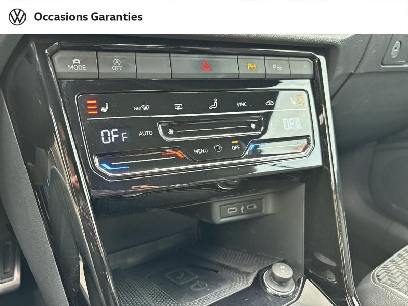 Voitures occasions VOLKSWAGEN T-Roc Cabriolet R-Line Mougins