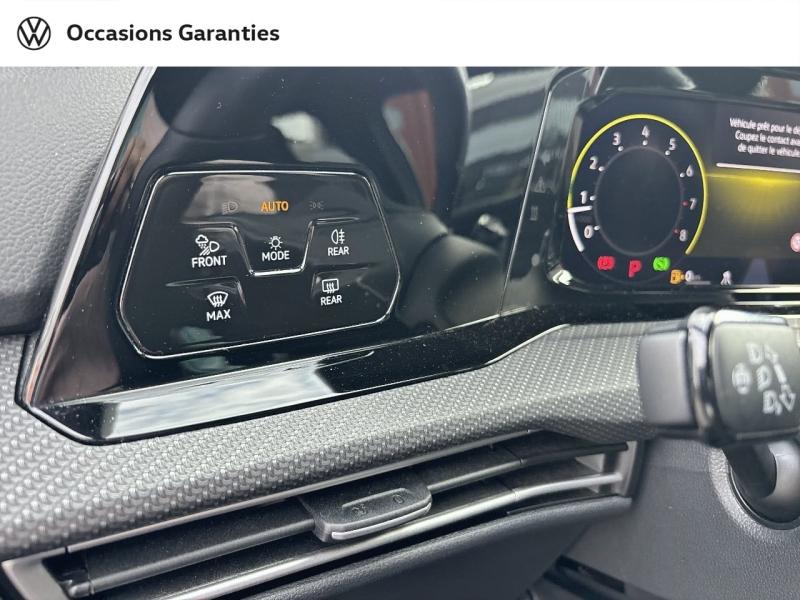 Voitures occasions VOLKSWAGEN GOLF R-Line Mougins