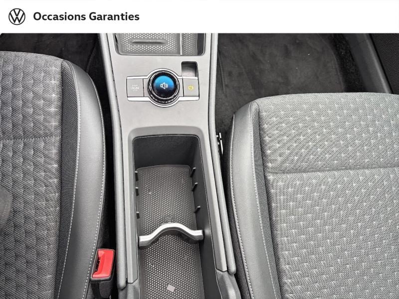 Voitures occasions VOLKSWAGEN T-ROC R-Line Mougins
