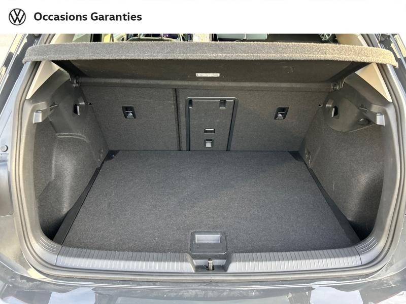 Voitures occasions VOLKSWAGEN GOLF Active Mougins