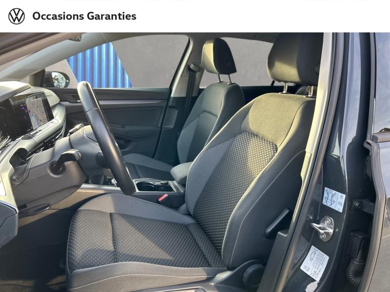 Voitures occasions VOLKSWAGEN GOLF Active Mougins