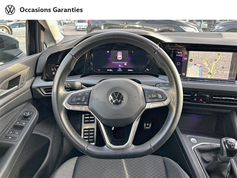 Voitures occasions VOLKSWAGEN GOLF Active Mougins