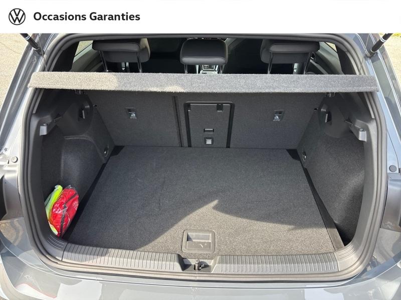 Voitures occasions VOLKSWAGEN GOLF R-Line Mougins