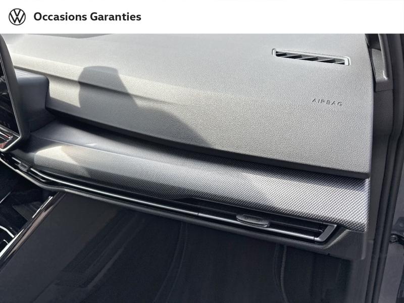 Voitures occasions VOLKSWAGEN GOLF R-Line Mougins