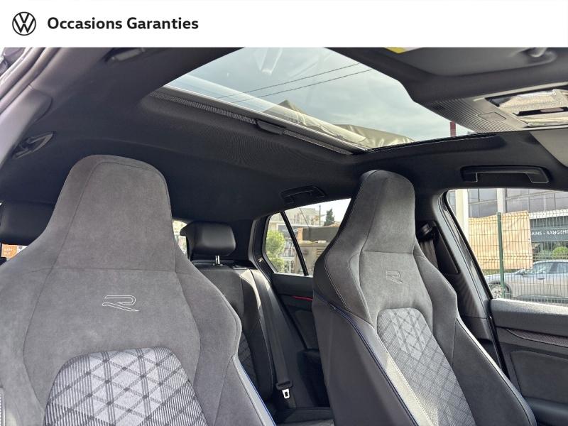 Voitures occasions VOLKSWAGEN GOLF R-Line Mougins