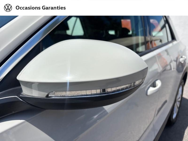 Voitures occasions VOLKSWAGEN T-ROC Life Plus Mougins