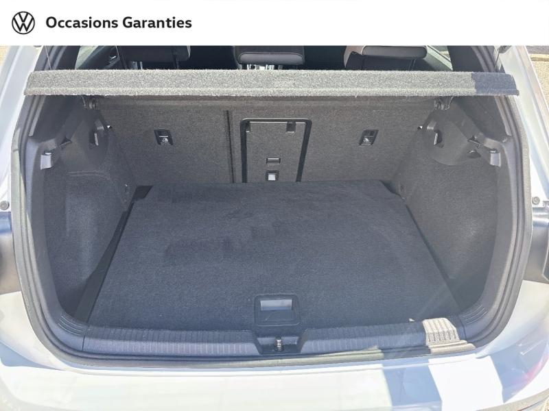 Voitures occasions VOLKSWAGEN GOLF R-Line Mougins