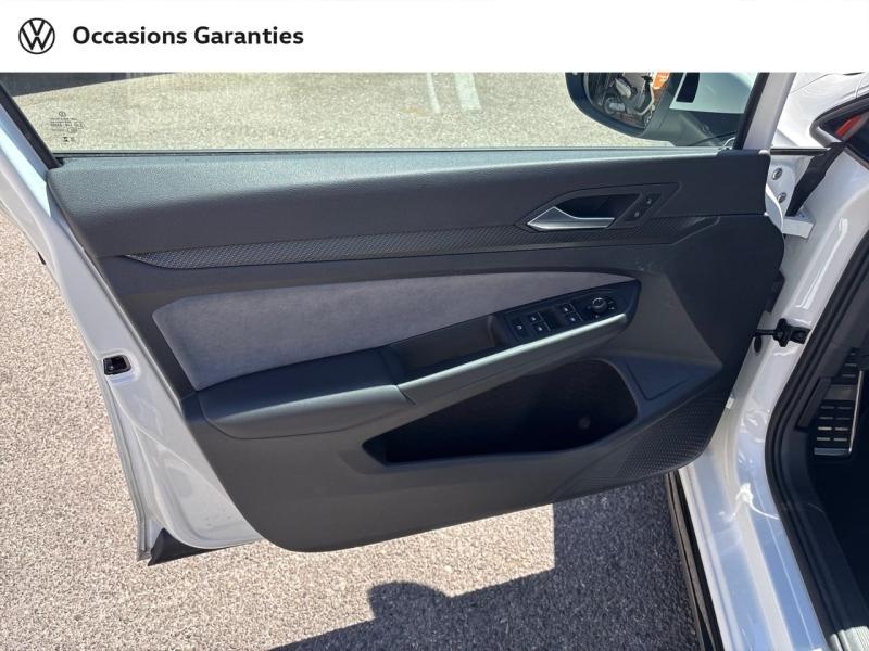 Voitures occasions VOLKSWAGEN GOLF R-Line Mougins
