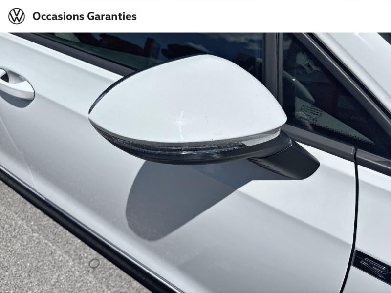 Voitures occasions VOLKSWAGEN GOLF R-Line Mougins