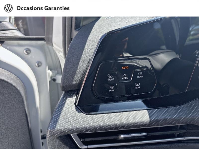 Voitures occasions VOLKSWAGEN GOLF R-Line Mougins