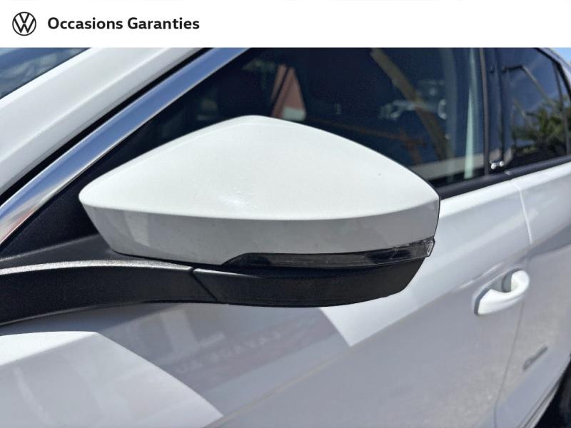 Voitures occasions VOLKSWAGEN T-ROC Lounge Mougins
