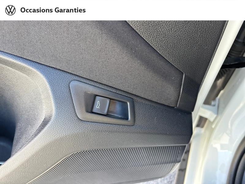 Voitures occasions VOLKSWAGEN T-ROC Lounge Mougins