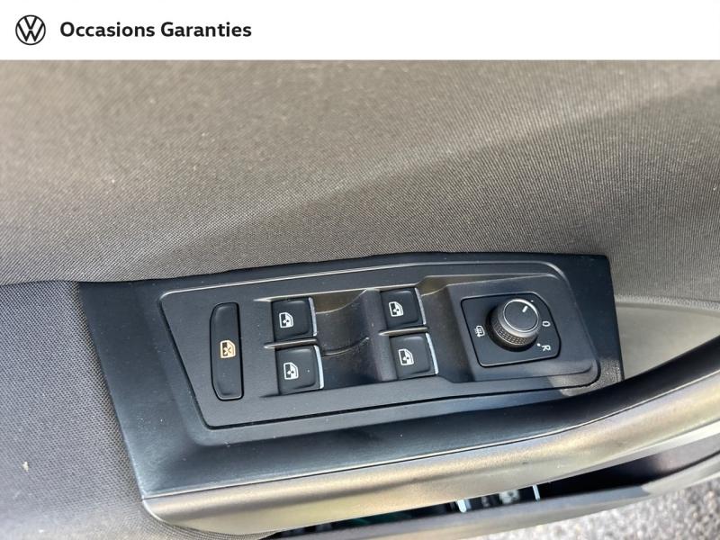 Voitures occasions VOLKSWAGEN T-ROC Lounge Mougins