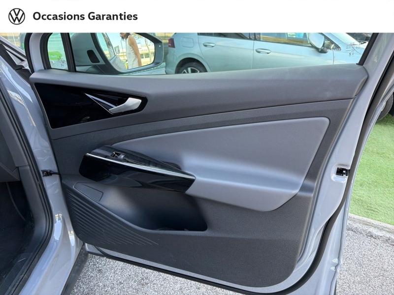 Voitures occasions VOLKSWAGEN ID.4 Life Max Mougins