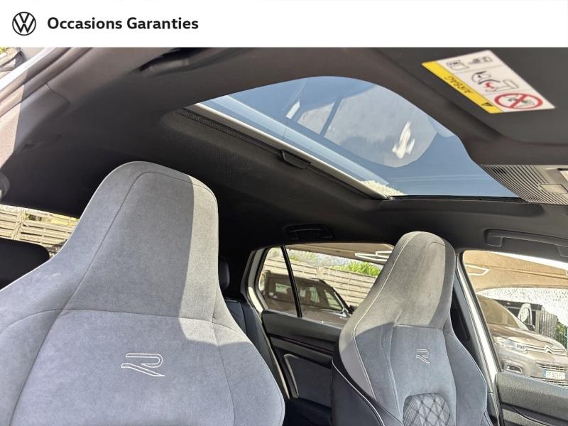 Voitures occasions VOLKSWAGEN GOLF R-Line Mougins