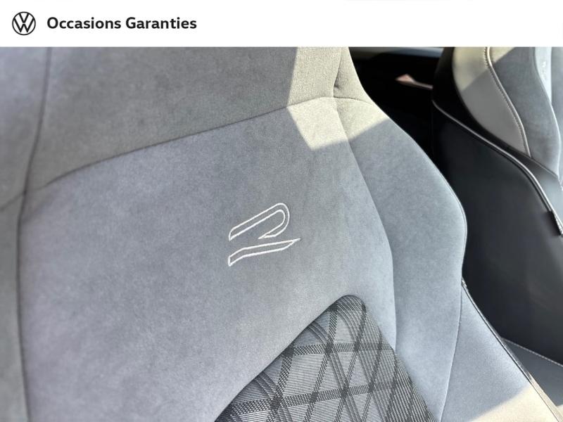 Voitures occasions VOLKSWAGEN GOLF R-Line Mougins