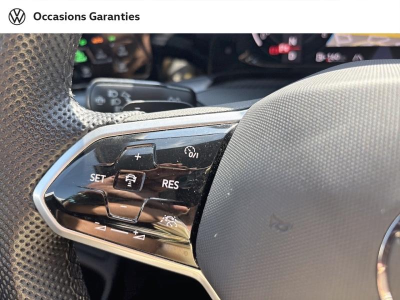 Voitures occasions VOLKSWAGEN GOLF R-Line Mougins