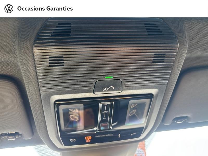 Voitures occasions VOLKSWAGEN GOLF R-Line Mougins