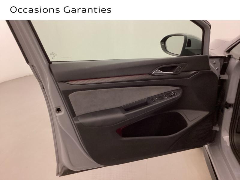 Voitures occasions VOLKSWAGEN GOLF R-Line Mougins