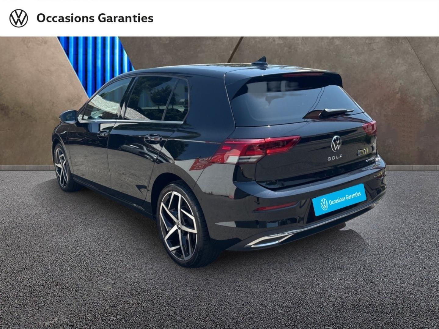 Voitures occasions VOLKSWAGEN GOLF Style 1st Mougins