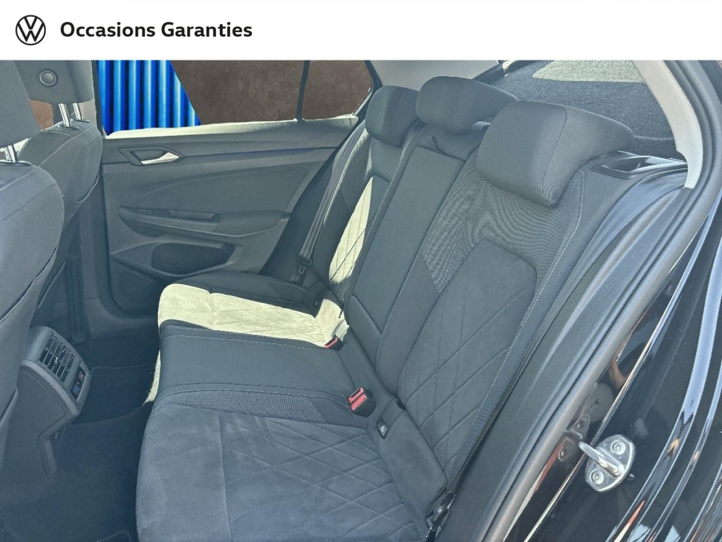 Voitures occasions VOLKSWAGEN GOLF Style 1st Mougins