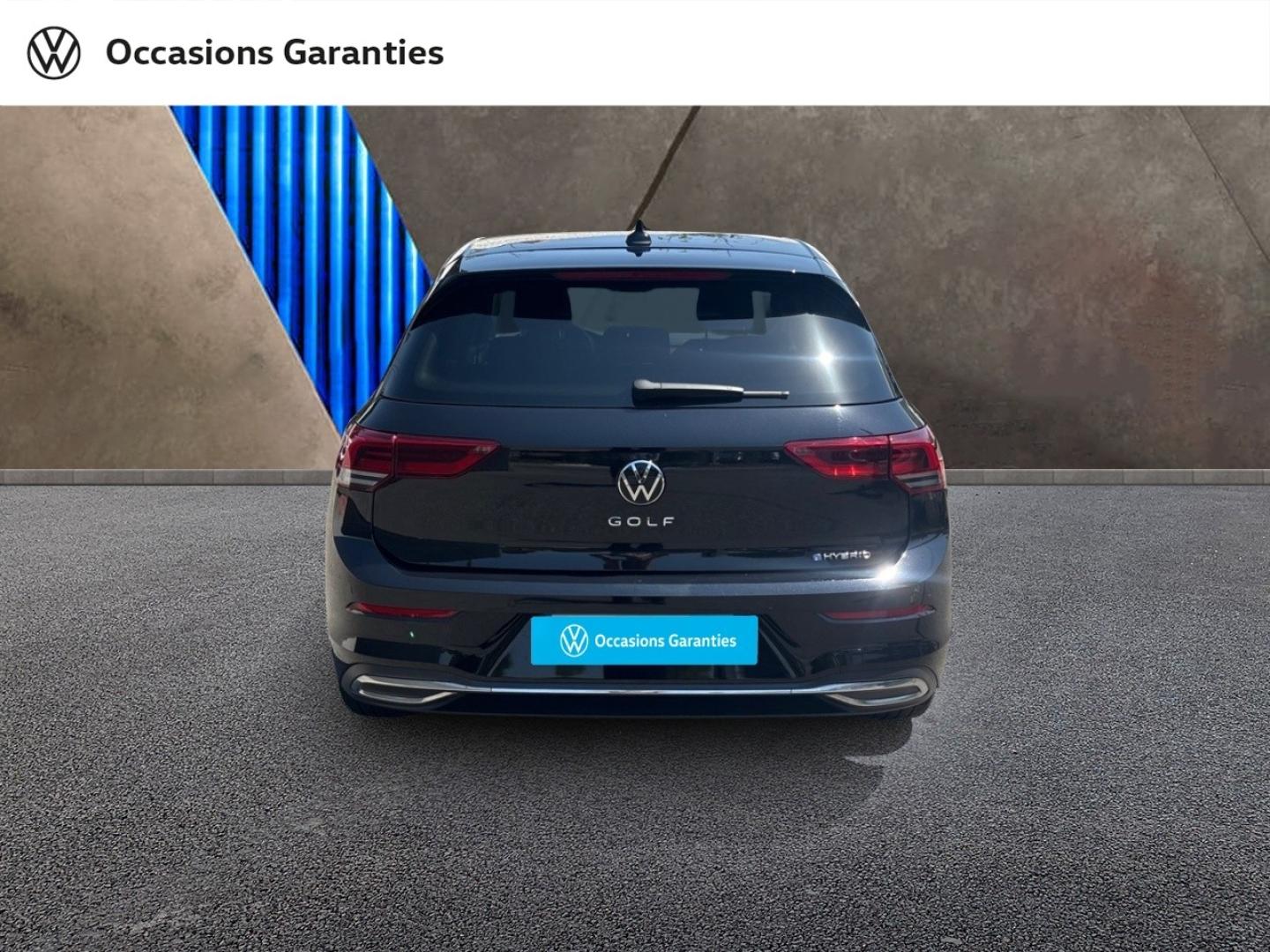 Voitures occasions VOLKSWAGEN GOLF Style 1st Mougins