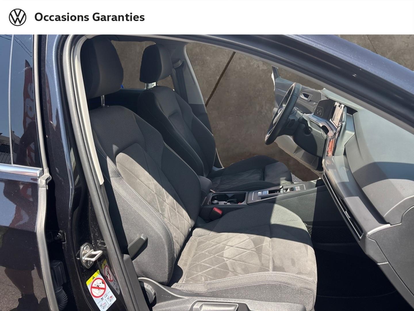 Voitures occasions VOLKSWAGEN GOLF Style 1st Mougins