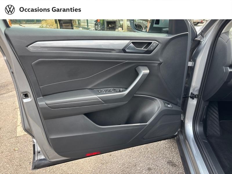 Voitures occasions VOLKSWAGEN T-ROC Style Edition Mougins
