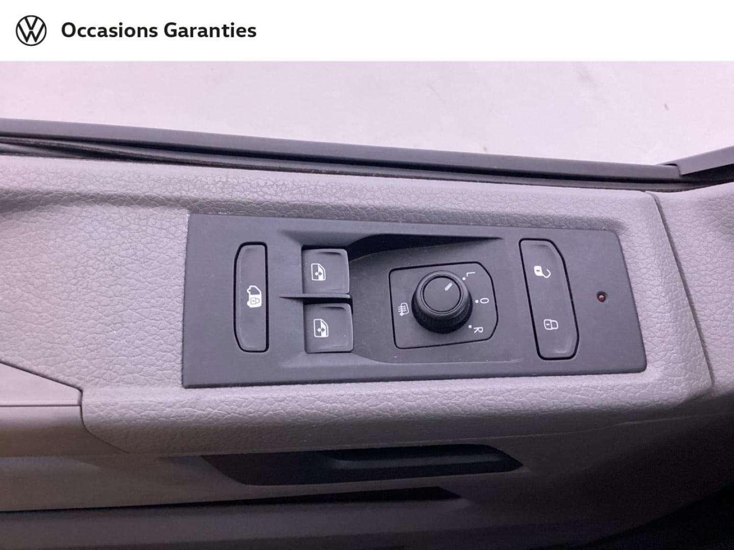 Voitures occasions VOLKSWAGEN UTILITAIRES Transporter Fg Business Plus Mougins