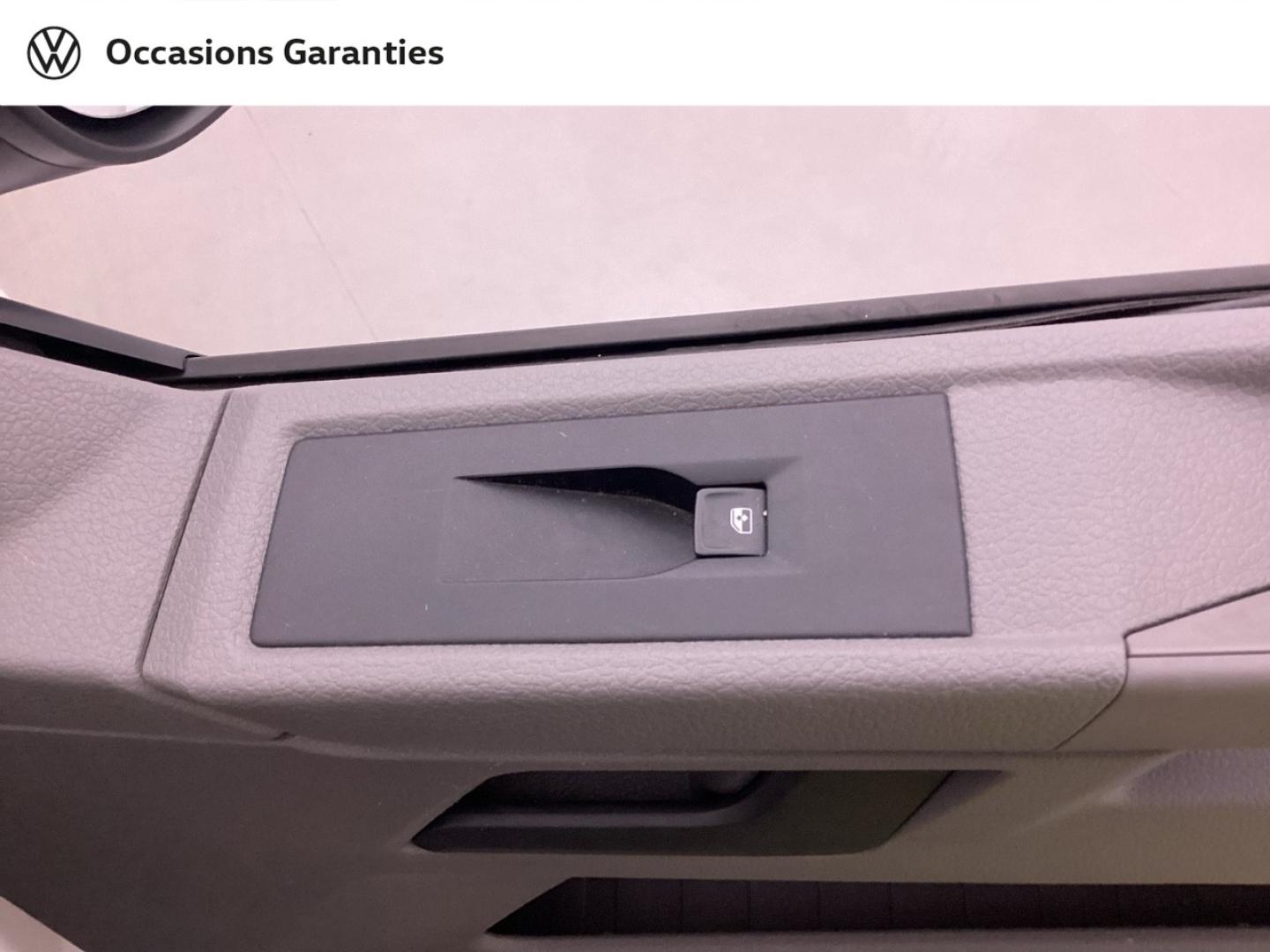 Voitures occasions VOLKSWAGEN UTILITAIRES Transporter Fg Business Plus Mougins