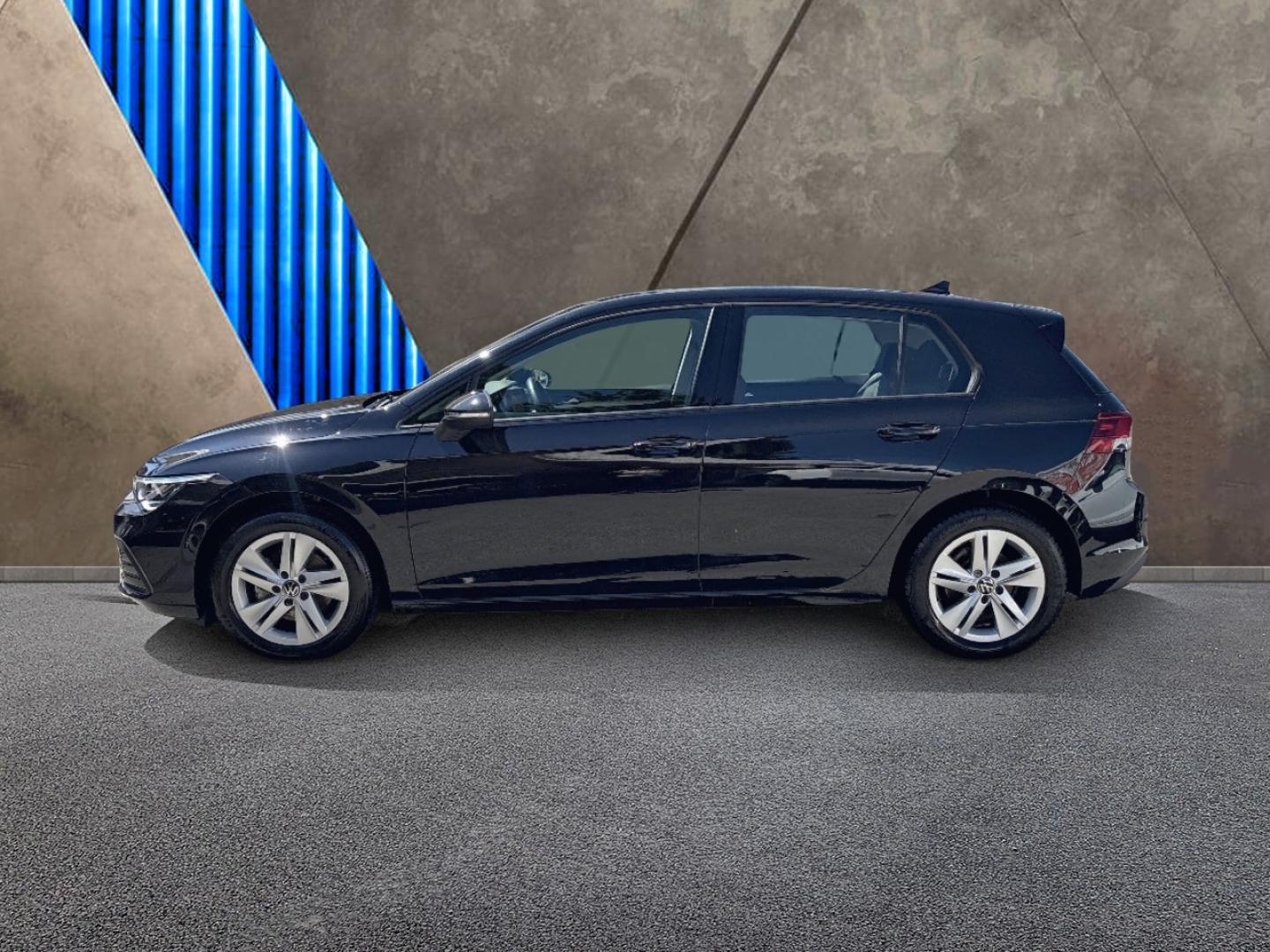 Voitures occasions VOLKSWAGEN GOLF Life Plus Mougins