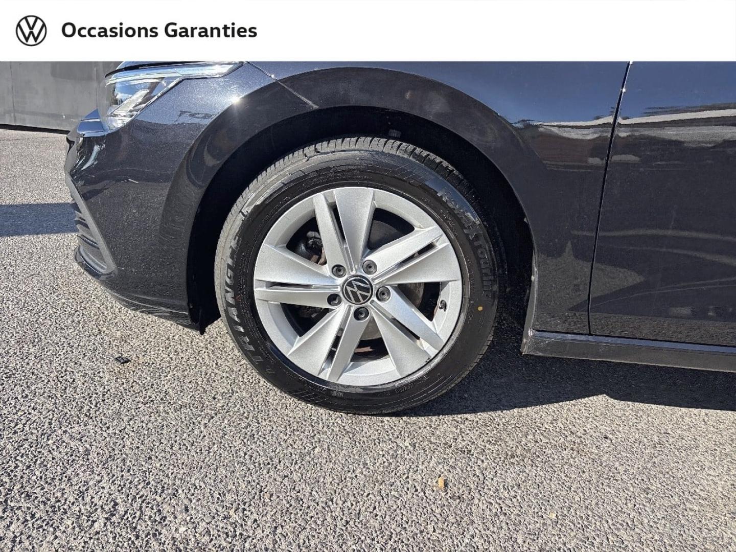 Voitures occasions VOLKSWAGEN GOLF Life Plus Mougins