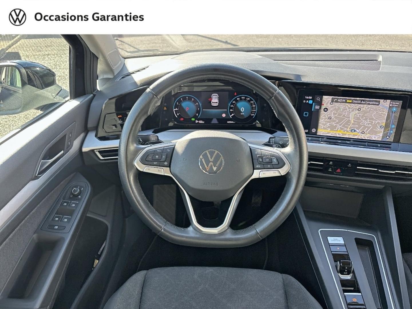 Voitures occasions VOLKSWAGEN GOLF Life Plus Mougins