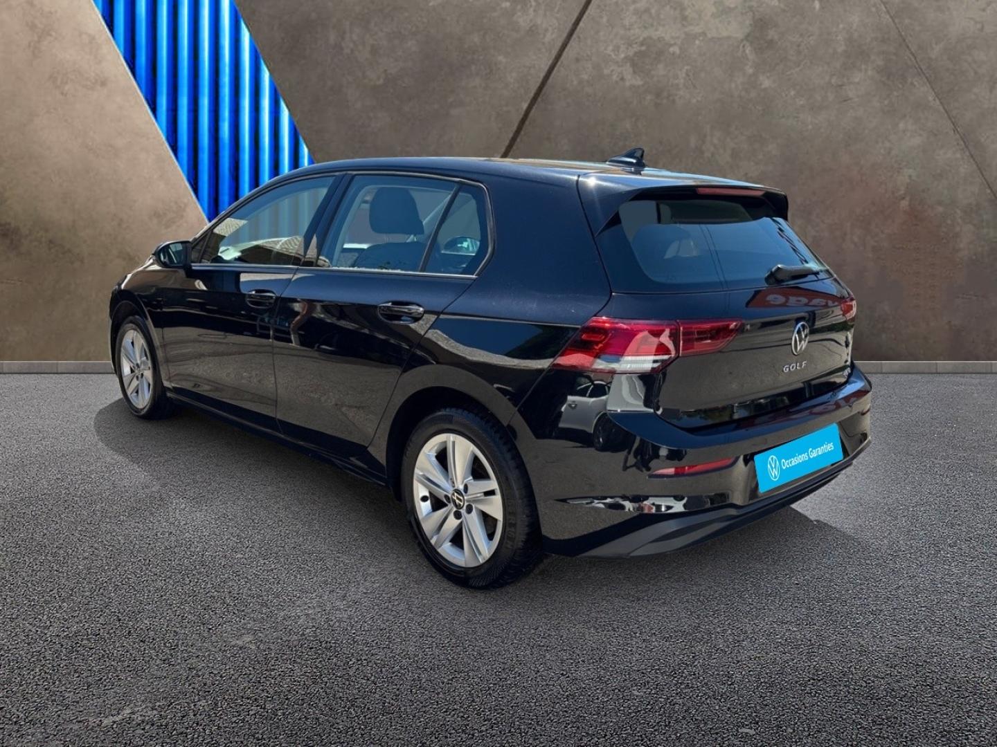 Voitures occasions VOLKSWAGEN GOLF Life Plus Mougins