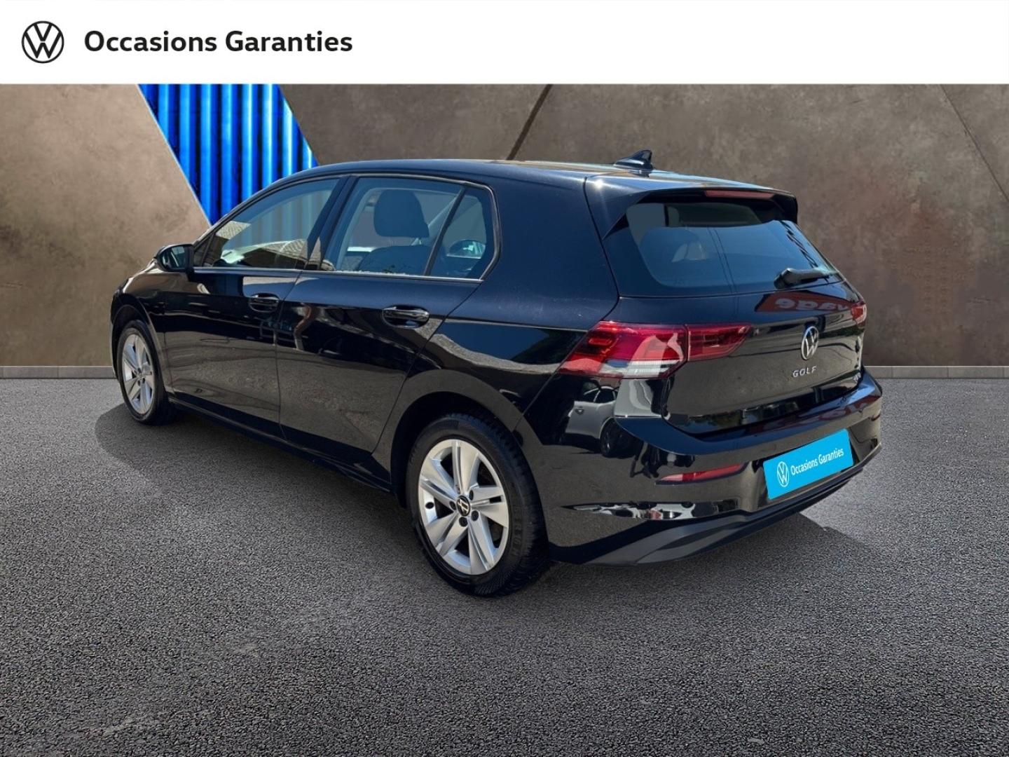 Voitures occasions VOLKSWAGEN GOLF Life Plus Mougins