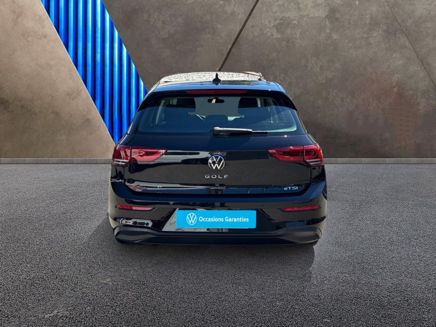Voitures occasions VOLKSWAGEN GOLF Life Plus Mougins