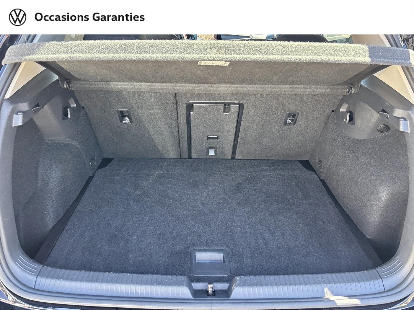 Voitures occasions VOLKSWAGEN GOLF Life Plus Mougins