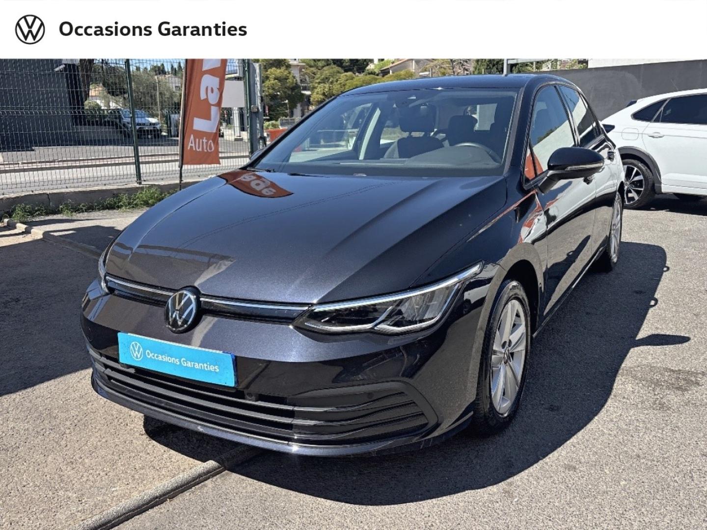 Voitures occasions VOLKSWAGEN GOLF Life Plus Mougins