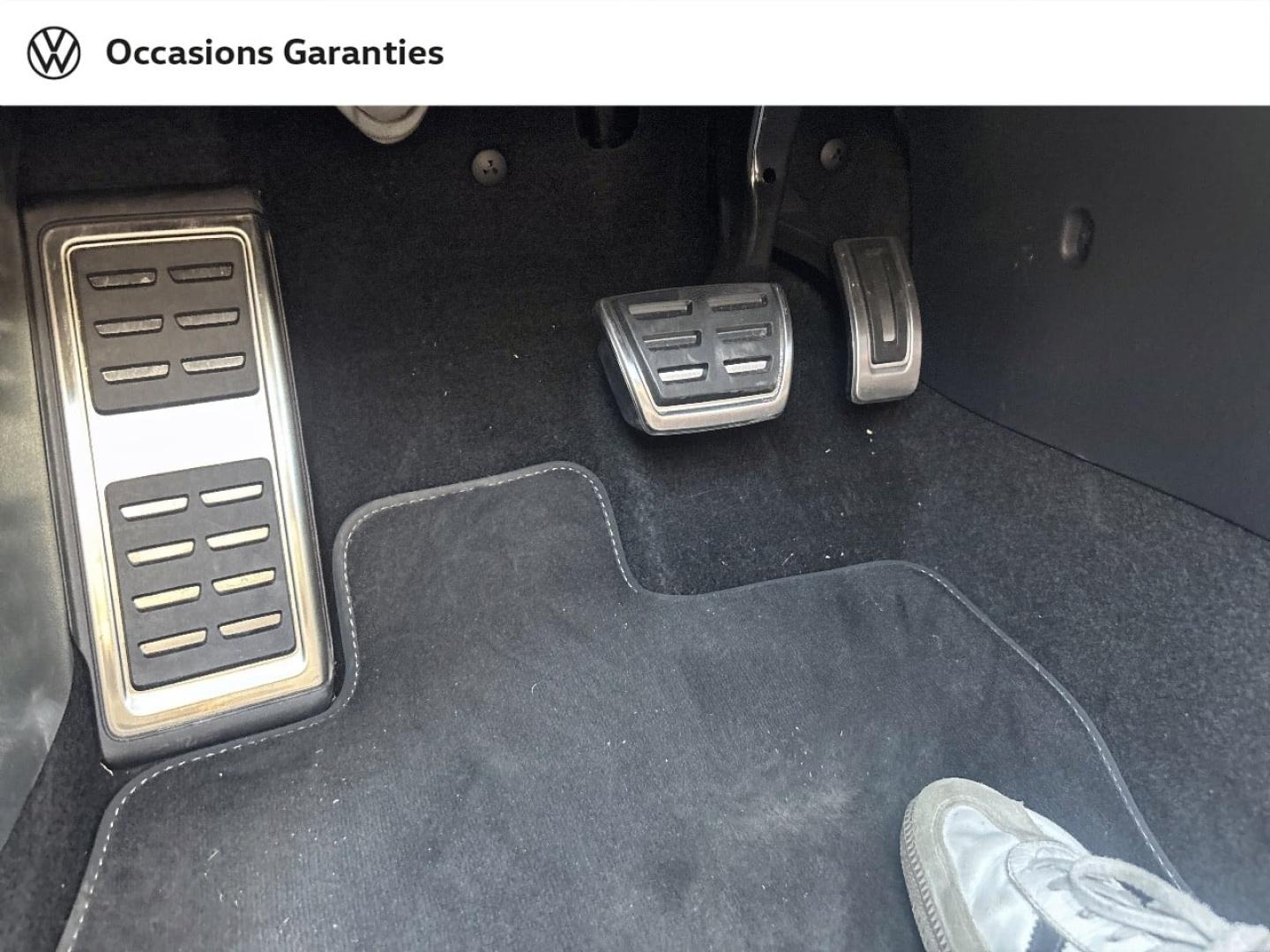 Voitures occasions VOLKSWAGEN GOLF R-Line Edition Mougins