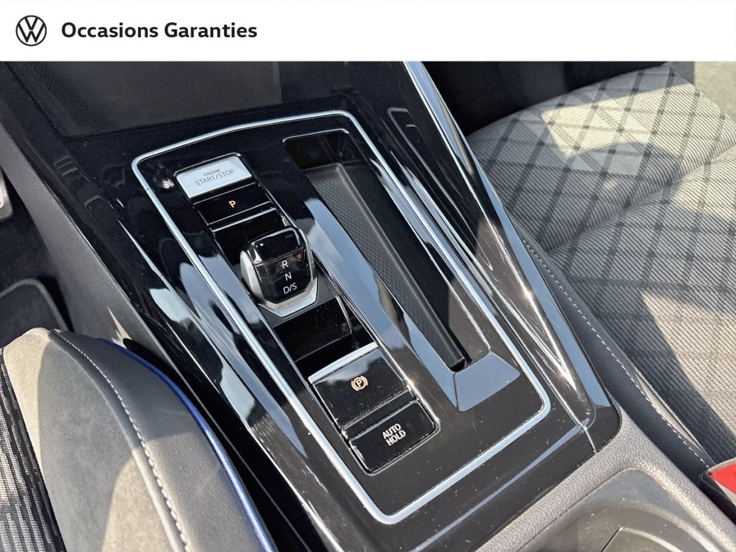 Voitures occasions VOLKSWAGEN GOLF R-Line Edition Mougins